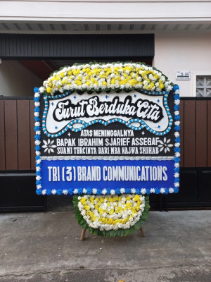 Papan Bunga Duka di Kosa
